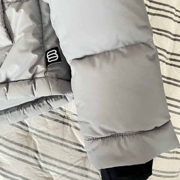 Aritzia Super Puff 2XS / XS - Picture 5 of 9